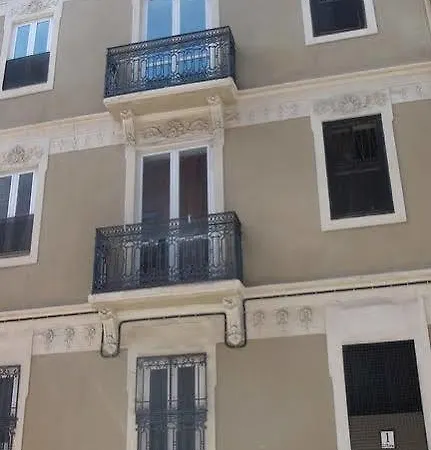 Flats Friends Torres Quart * Valencia
