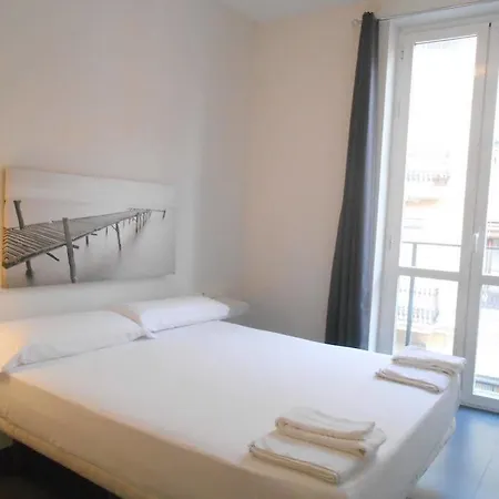 Flats Friends Torres Quart * Valencia